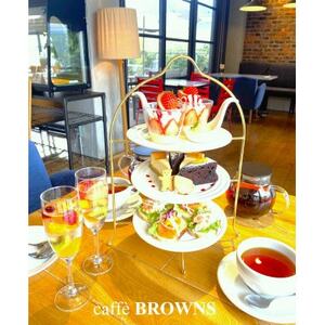 【caffe BROWNS】美味しいランチと絶品スイーツ お食券 3000円分【1563202】