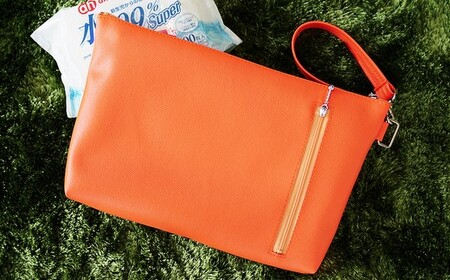 上質な日本製おむつポーチ「occhi」(オレンジ) No.241-12