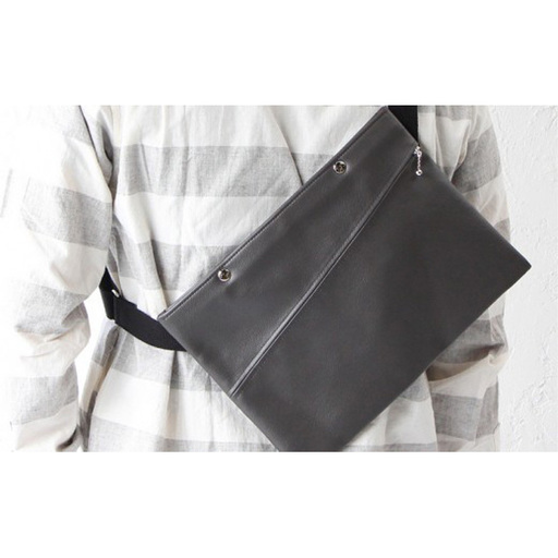 上質で上品でシンプルなショルダーバッグ「saco」（グレー） No.246-08