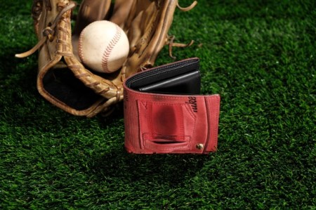 [二つ折り札入]思い出の詰まった野球グラブからつくる「野球財布(ヤキュウウォレット)」