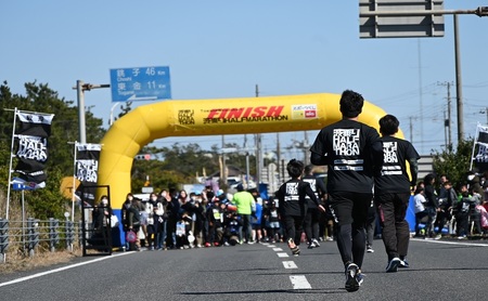 東金九十九里波乗りハーフマラソン ペアマラソンの部(小学生以上)出走権(2名分)令和7年2月23日