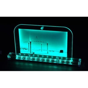 オリジナルライトスタンド[写真をアクリル板に刻みます]