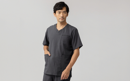 レピウスの白衣 【メンズ】スクラブ リンクル / ネーム刺繍付き (カラー：チャコール、サイズ：S)_0113-016-T05-2-1