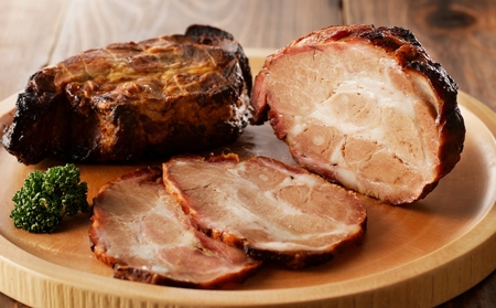 【肩ロース肉】焼豚2本（国産豚肉）★特製タレ付き