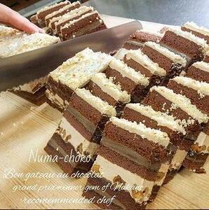 沼袋名物のしっとりチョコレートケーキ「沼チョコ」| スイーツ スイーツ