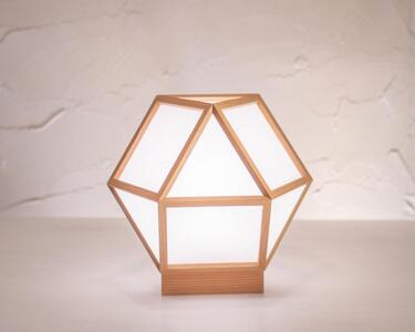 [照明/国産杉]スタンドライト『的 mato』 白×白 A522-A