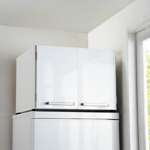 光沢仕上げ・冷蔵庫上ストッカー 幅57cm(脚部59cm)[ホワイト]_1300400842_01