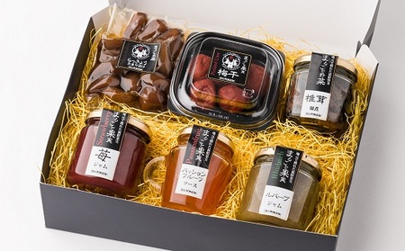 地元産の素材を使った無添加のジャム＆梅干し・らっきょう・椎茸佃煮のセット