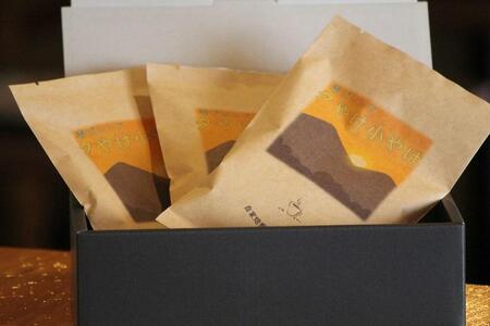 Y̒Y΂R[q[yuh[₯₯z100g×3pbN̂܂