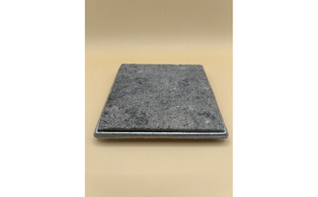 石とアルミのコースター