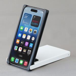 Trick Cover for iPhone15Pro アルミ【黒白】