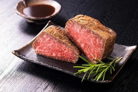 黒毛和牛ヒレローストビーフ 300g | ローストビーフ 肉 お肉 牛肉 和牛 人気 有名 おすすめ ソース ギフト 黒毛和牛 ヒレ 高級 国産牛 柔らかい 肉料理 贈答 ギフト お取り寄せ 送料無料 鎌倉 神奈川 ローストビーフ