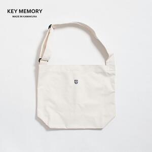 [KEY MEMORY]Hard shoulder Bag WHITE