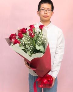 [記念日に届くお花シリーズ]赤バラの花束 10本「あなたは全てが完璧」