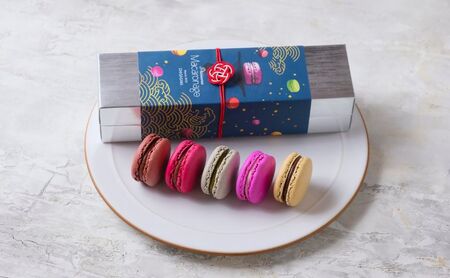 完熟茅ヶ崎マカロン 5個入り お菓子 スイーツ 洋菓子 ショコラ ショコラフロマージュ ピスタチオ あまおうヴァニーユ 沖縄ロイヤルミルクティ 化粧箱入り
