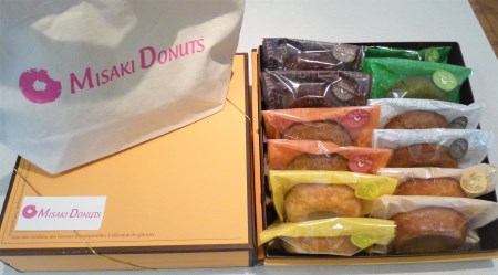 ♪ミサキドーナツ♪ 焼きドーナツとオリジナルバッグ詰め合わせセット(12個入り×1箱)