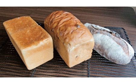 綾瀬ピースローズ天然酵母の食パンとパン・ド・ヴァンセット