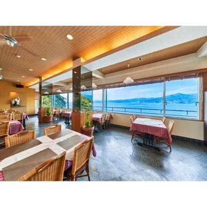 海辺のリゾート碧い海 ペアご宿泊券(1泊夕朝食つき)