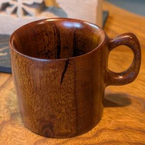 天然の欅(けやき)を削り出したマグカップ(小) 木の器たしろ工房