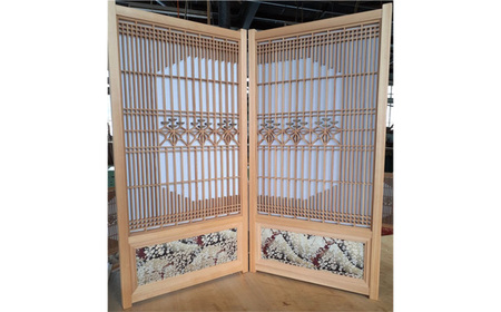 金襴西陣屏風「桜2」《サイズ（片面）：約H800mm×W410mm 》金襴西陣織と組子細工の和のコラボレーション屏風 職人技 加茂市 高井建具