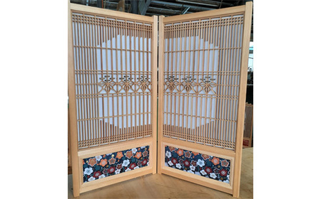 金襴西陣屏風「ウメ」サイズ《（片面）：約H800mm×W410mm》金襴西陣織と組子細工の和のコラボレーション屏風 職人技 加茂市 高井建具