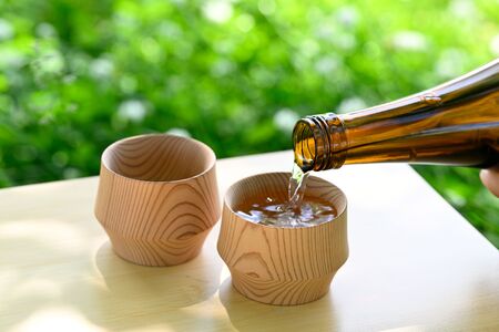 ぐい呑み 新潟県産杉のぐい呑み「樹盃 Sugi」2個入り《1個のサイズ：Φ65×H50~52mm》朝倉家具