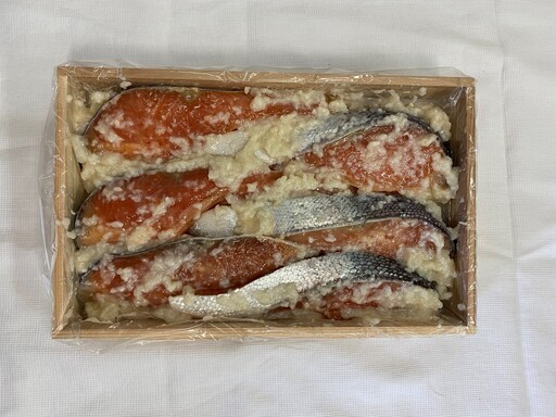 さけのこうじ漬け6切 | 鮭 こうじ漬け お取り寄せ グルメ おすすめ 人気 ご飯のお供 おかず 新潟県 五泉市 こうじ漬専門店 かさはら