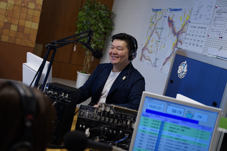 GtGWICMi20b×10j ̌`Pbg