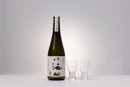 越後の名酒「八海山」 大吟醸 浩和蔵仕込[720ml]と冷酒グラス 70ml×2個セット