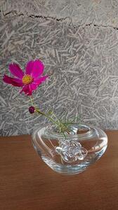 水たまりの花器(ガラスの花どめ付き) 石川 金沢 加賀百万石 加賀 百万石 北陸 北陸復興 北陸支援