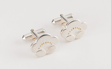 �y����ۛƁz�ɂقД~�J�t�X