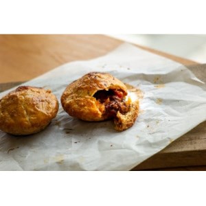 本場オーストラリアのミートパイ 4個セット_惣菜・加工品   _【配送不可地域：離島】【1274518】