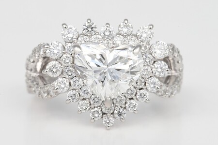 [ふるなび限定][一点もの]ハートシェイプダイヤモンド(2.200ct)プラチナリング R120 K06143-H FN-Limited-SP