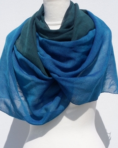 富士桜工房ウールガーゼストール「KASANE」孔雀色(ピーコック×クロムグリーン)無縫製 二重織