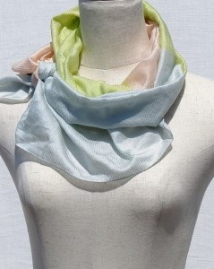 富士桜工房コンパクトストール「とにかる」若草　とにかく軽い！（スカーフ）