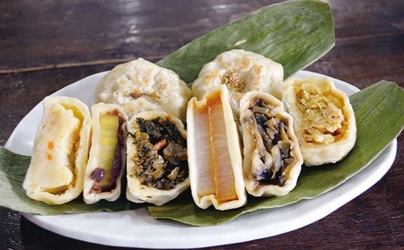 [3ヶ月連続お届け]農家のお母ちゃんの味 おやき5種17個セット 加工食品