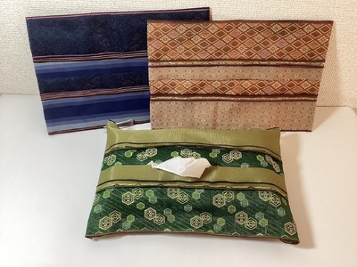 畳の縁(へり)で作ったティッシュカバー 赤 | 手作り 雑貨 小物 カラフル ティッシュボックス