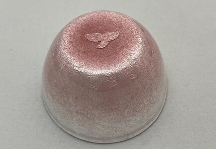 《受注生産》大サイズ【春・桜の薄桃色】総銀張七宝『酒杯』／ 赤羽七宝舎 七宝 贈り物 ギフト 酒器 ガラス 冷酒 盃 工芸品 おちょこ グラス 酒器 酒器 酒器 酒器 酒器 信州 長野県 諏訪市 諏訪 【87-01SP】
