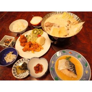 夏沢鉱泉宿泊券 1名様1泊2食付_旅行券・チケット 宿泊券 _