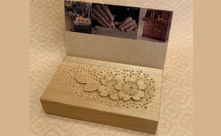 カード立て(軽井沢彫・長野県伝統的工芸品)with 軽井沢にまつわるエトセトラポストカード