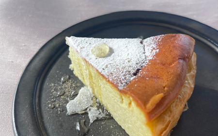 [数量限定]青かびチー (ブルーチーズのベイクドチーズケーキ))5号サイズ (15cm×15cm)1台 /長野県白馬村 くりくり倶楽部 ブルーチーズ クリームチーズ スイーツ おつまみ お酒に合う デザート お取り寄せ ギフト