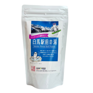 白馬駅前の湯 入浴剤 250g(10包/約25g×10回分)/長野県白馬村 温泉の素 炭酸&保湿成分配合 温泉気分 自宅温泉 整う 癒し 美容 乾燥肌 冷え性[O0780521]