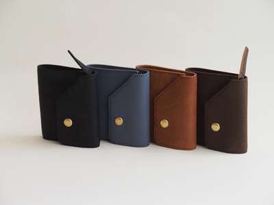 FACE-C(革のカシミヤ 郡上市産明宝鹿革三つ折り財布)ネイビー