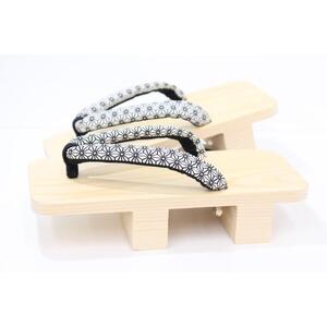 郡上おどり 踊り下駄(男性)麻の葉文様(白) (L)