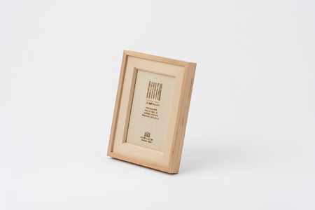 [木と暮らしの工房]シラカバ・フォトフレーム L判