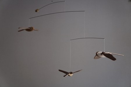 「鳥たちの空」シマエナガモビール〈３羽組〉