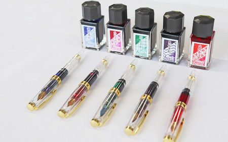 [選べる戦国家紋100種類]家紋万年筆+おまけのインクつき(鎌倉幕府:青色)