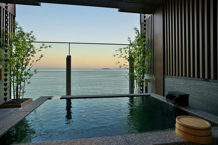 yzej[݂zx12HtyAhsat  MC ɓ É 򗷍s ze  h h s  ό s ze   `Pbg gx ӂ邳Ɣ[ŗs