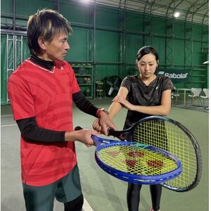 [上級者向け]世界マスターズランキングトップ10入りプロによるテニスパーソナルレッスン(1回分)