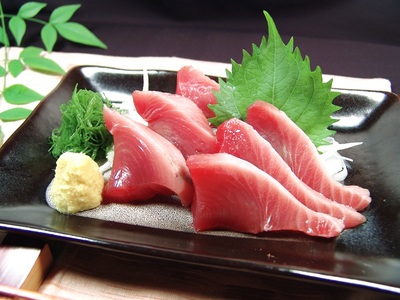 a08-011d ルビーかつお刺身用切落し 計750g